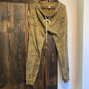 Alternative Camo Joggers M